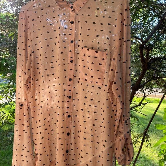 EUC Reitmans Blouse - Picture 3 of 6